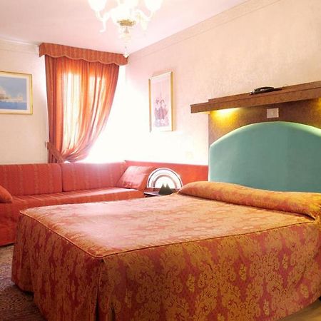 Antica Casa Carettoni Hotel Venedig Værelse billede